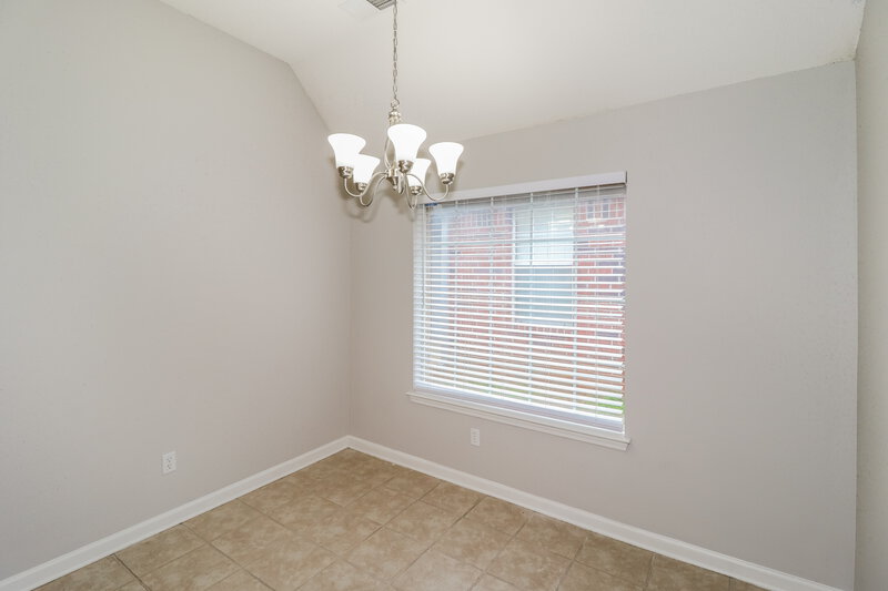 1,565/Mo, 10095 Cross Hill Dr Cordova, TN 38018 Dining Room View