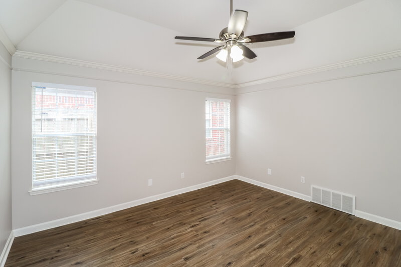 1,565/Mo, 10095 Cross Hill Dr Cordova, TN 38018 Main Bedroom View
