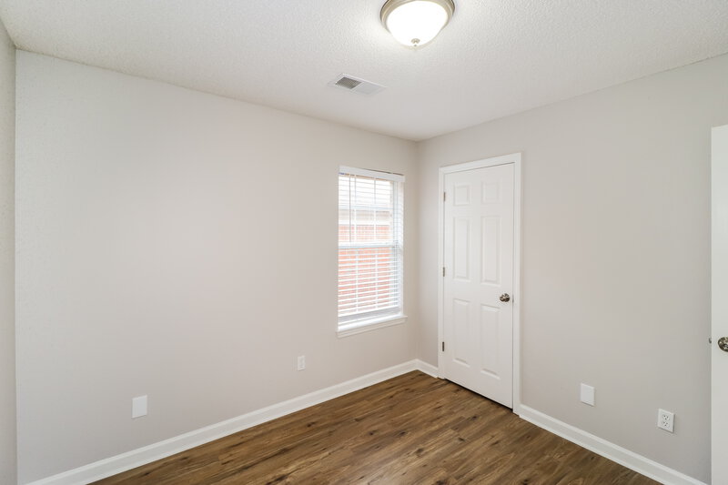 1,565/Mo, 10095 Cross Hill Dr Cordova, TN 38018 Bedroom View 2