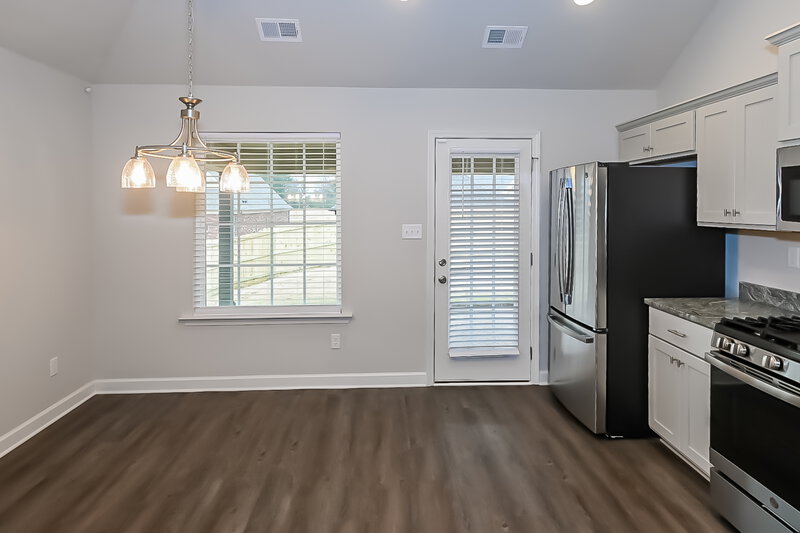 2,940/Mo, 8105 Aiden Rd Southaven, MS 38671 Dining Room View
