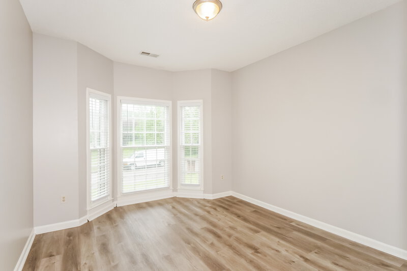 2,105/Mo, 2663 Cross Vine Cv S Memphis, TN 38016 Family Room View 2