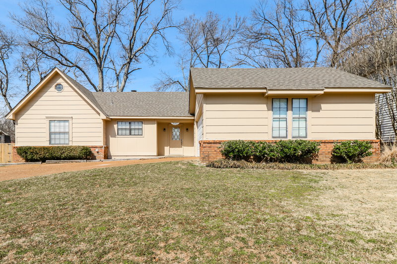 2,005/Mo, 5642 Crievewood Dr Memphis, TN 38135 External View