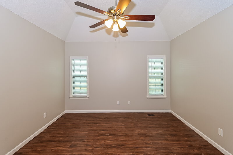 1,900/Mo, 4000 Windermere Dr Nesbit, MS 38651 Main Bedroom View 2