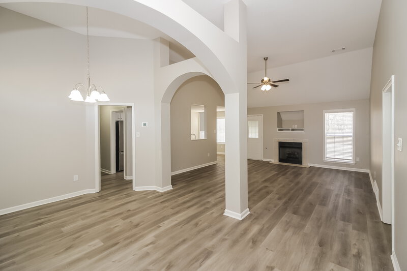 2,095/Mo, 200 Cameron Drive Oakland, TN 38060 Foyer View