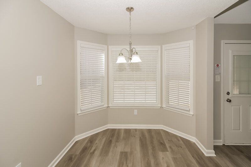 2,095/Mo, 200 Cameron Drive Oakland, TN 38060 Breakfast Nook View