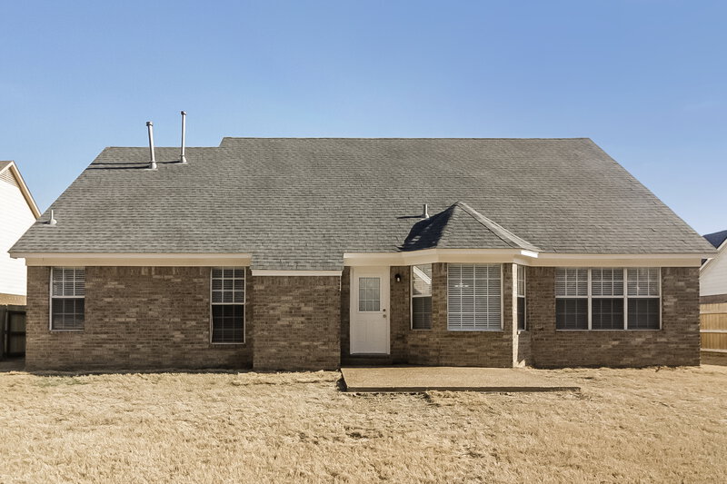 2,095/Mo, 200 Cameron Drive Oakland, TN 38060 Rear View