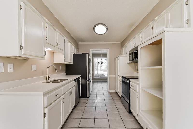 2,215/Mo, 3667 Tiffany Oaks Ln Bartlett, TN 38135 Kitchen View