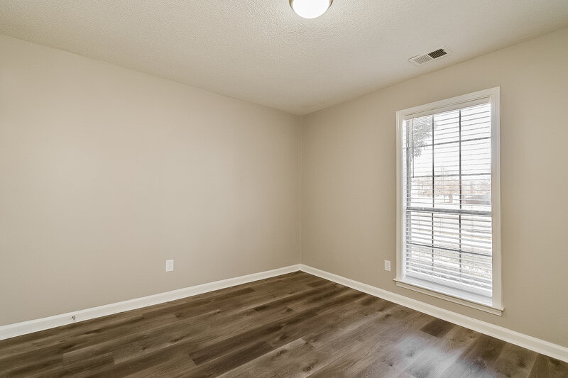 2,215/Mo, 3667 Tiffany Oaks Ln Bartlett, TN 38135 Bedroom View