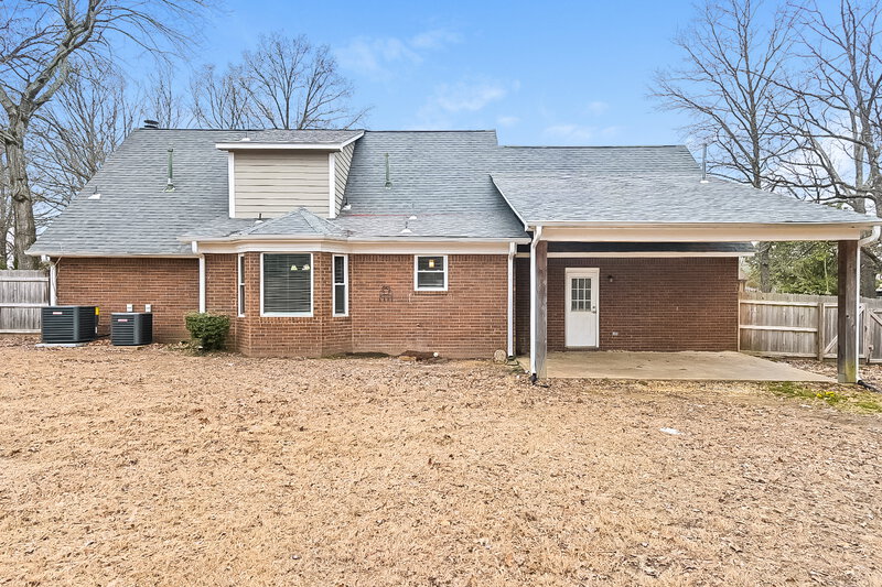 2,800/Mo, 2780 White Oak Dr Nesbit, MS 38651 Rear View