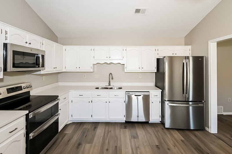 1,815/Mo, 10448 Maplebrook Ln Olive Branch, MS 38654 Kitchen View