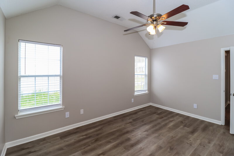 1,545/Mo, 6904 Lagrange Cir S Cordova, TN 38018 Main Bedroom View 2