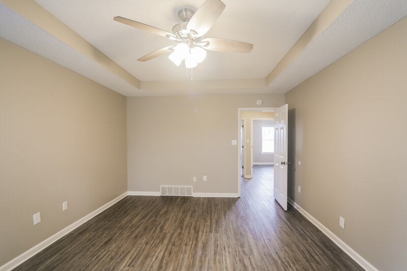 1,745/Mo, 5431 Fernglen St Memphis, TN 38141 Main Bedroom View 2