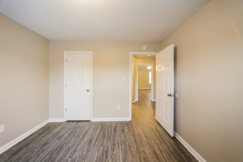 1,745/Mo, 5431 Fernglen St Memphis, TN 38141 Bedroom View 2