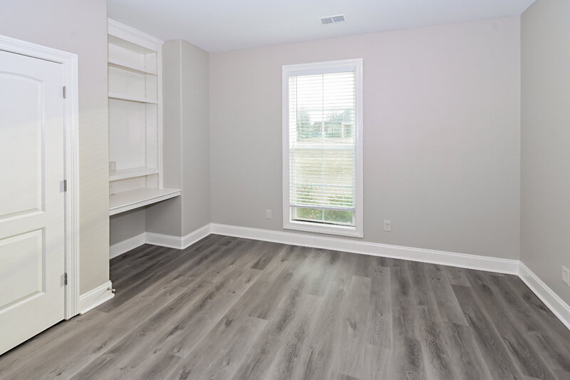 2,370/Mo, 3547 Thorn Tree Ln Southaven, MS 38672 Bedroom View