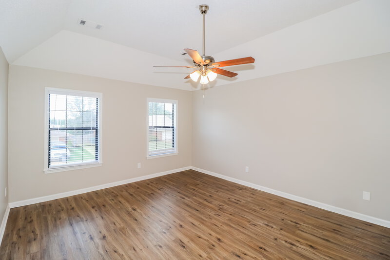 2,060/Mo, 7733 Deerfield Trce Memphis, TN 38133 Main Bedroom View