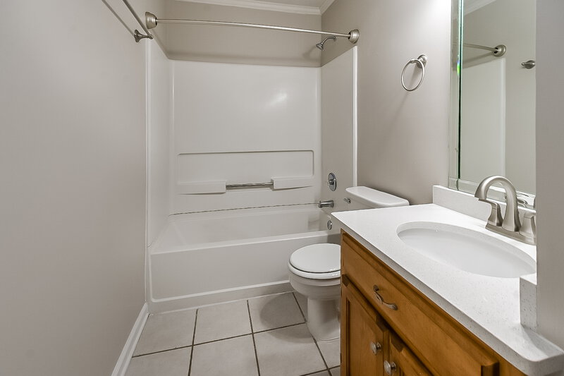 1,795/Mo, 8752 Cat Tail Dr Southaven, MS 38671 Bathroom View