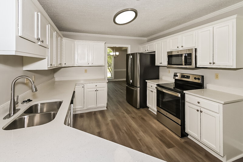 2,410/Mo, 9012 Brent Ln Cordova, TN 38016 Kitchen View