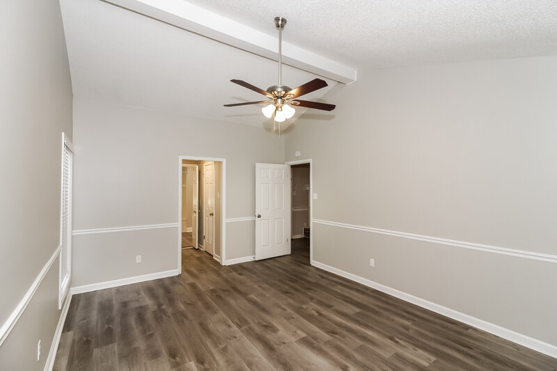 1,720/Mo, 250 German Creek Cv Cordova, TN 38018 Main Bedroom View 2