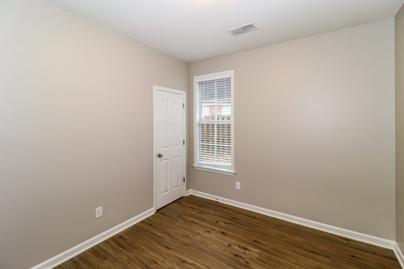 1,885/Mo, 4899 Longleaf Oak Cv Arlington, TN 38002 Bedroom View