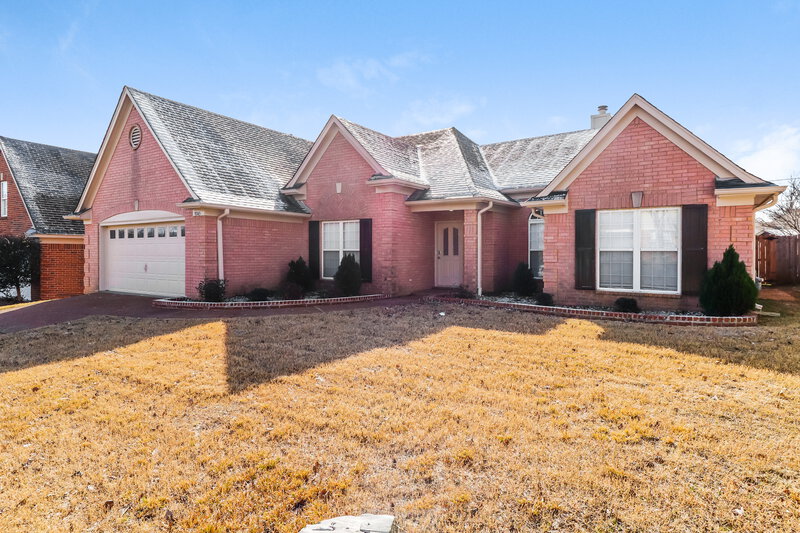 2,140/Mo, 9245 Tamhaven Dr Cordova, TN 38016 Front View