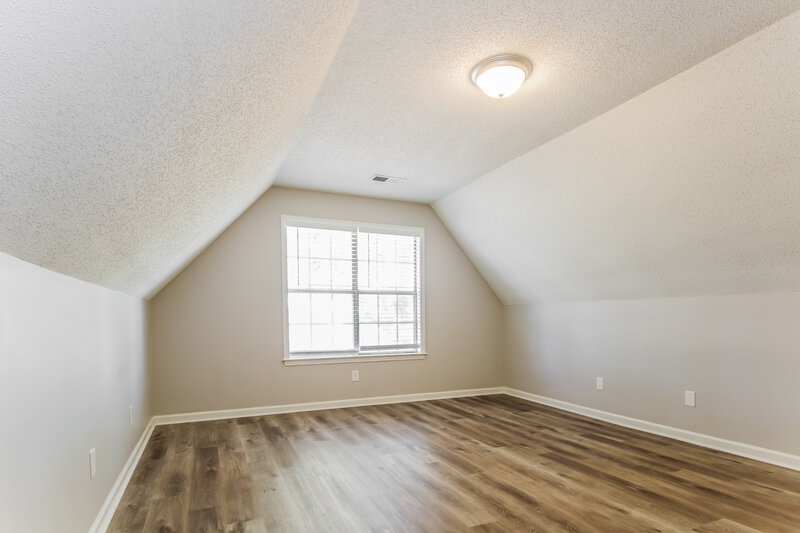 3,350/Mo, 7885 Meadow Ridge Ln Olive Branch, MS 38654 Bedroom View