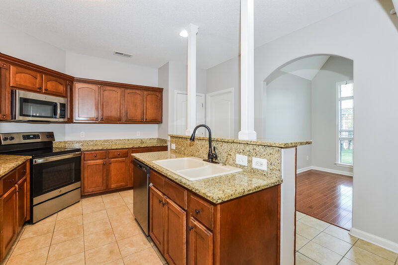 1,940/Mo, 8662 Valmont Cir Cordova, TN 38016 Kitchen View 4