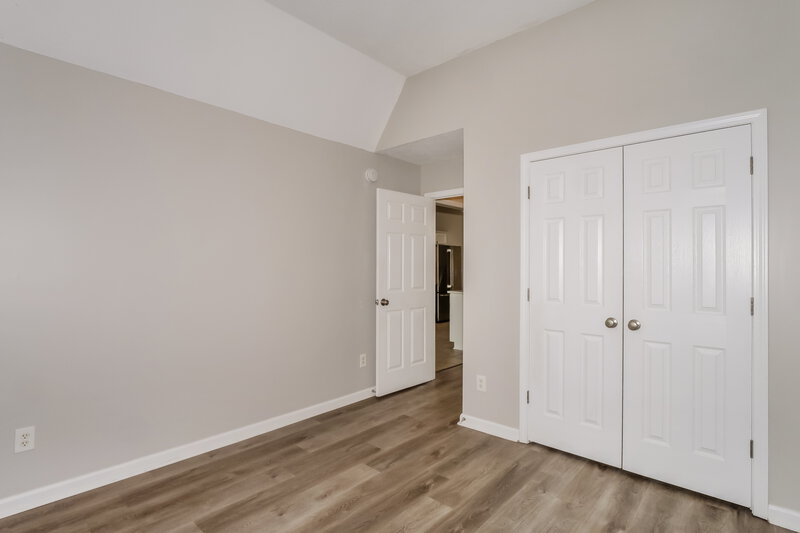 1,875/Mo, 4825 Graham Lake Dr Olive Branch, MS 38654 Bedroom View
