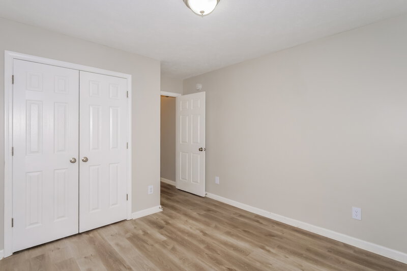 1,875/Mo, 4825 Graham Lake Dr Olive Branch, MS 38654 Bedroom View 4