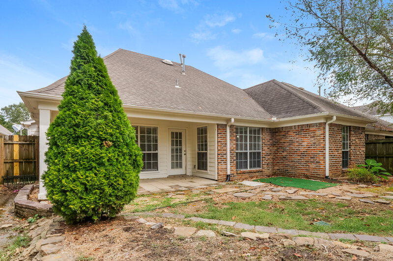 1,875/Mo, 4825 Graham Lake Dr Olive Branch, MS 38654 Rear View 2