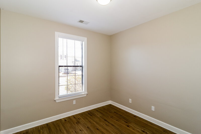 2,500/Mo, 1386 Sawmill Creek Ln Cordova, TN 38016 Bedroom View