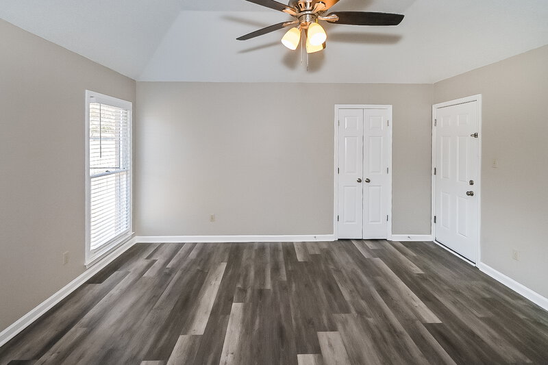 1,955/Mo, 7976 Tankard Dr Memphis, TN 38125 Main Bedroom View 2