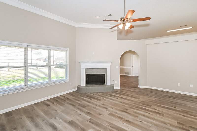 2,830/Mo, 7380 Acree Ln Olive Branch, MS 38654 Living Room View 2