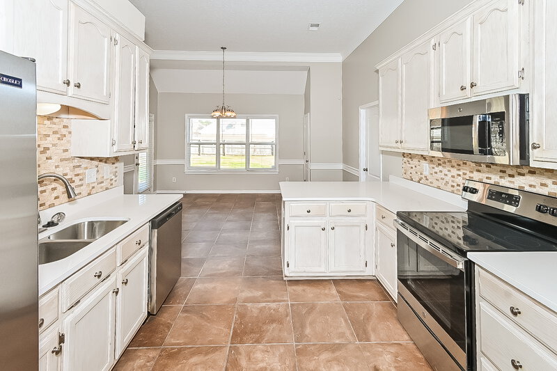 2,830/Mo, 7380 Acree Ln Olive Branch, MS 38654 Kitchen View 2