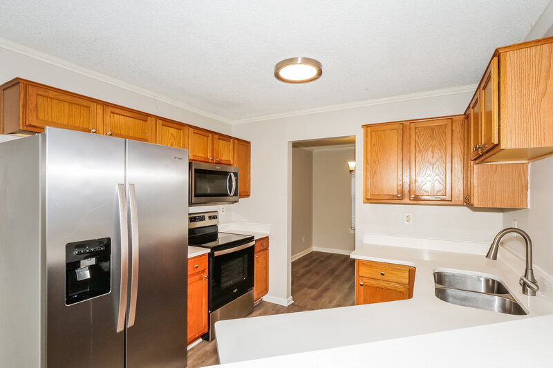 1,990/Mo, 1031 Jessa Cv Cordova, TN 38018 Kitchen View