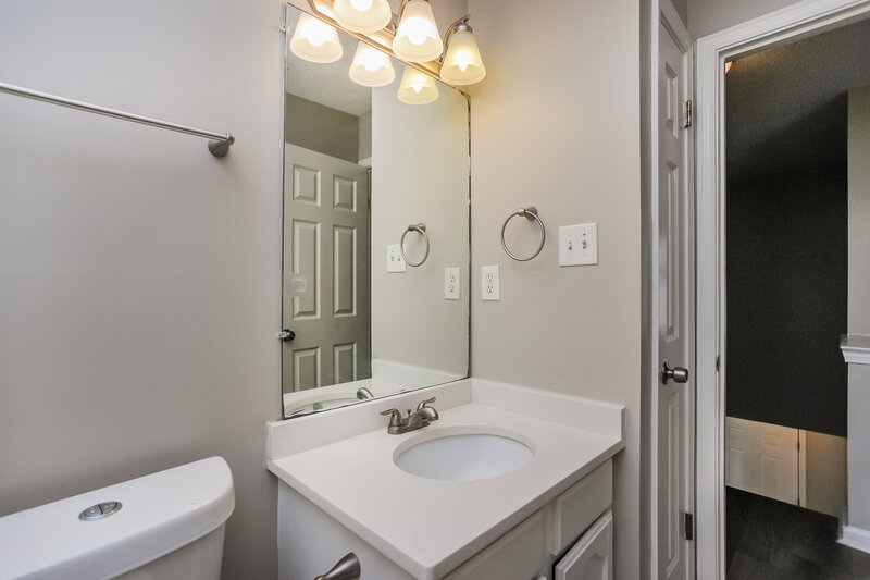 1,865/Mo, 6722 Finch Rd Memphis, TN 38141 Bathroom View