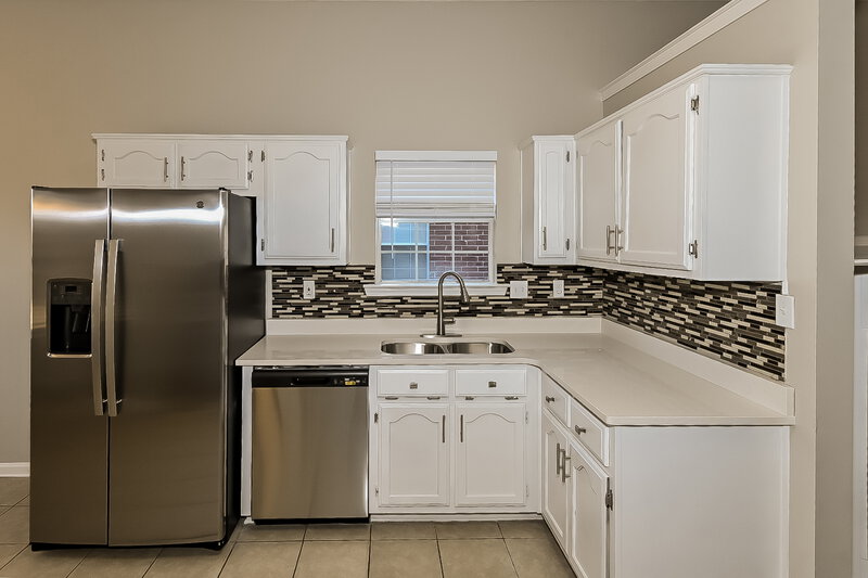 1,625/Mo, 7629 Fox Hunt Dr E Olive Branch, MS 38654 Kitchen View 3