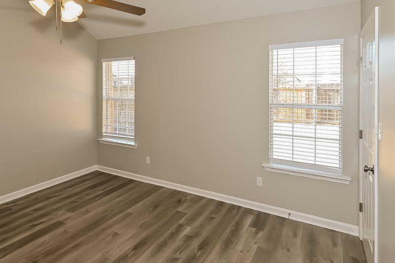 1,625/Mo, 7629 Fox Hunt Dr E Olive Branch, MS 38654 Main Bedroom View