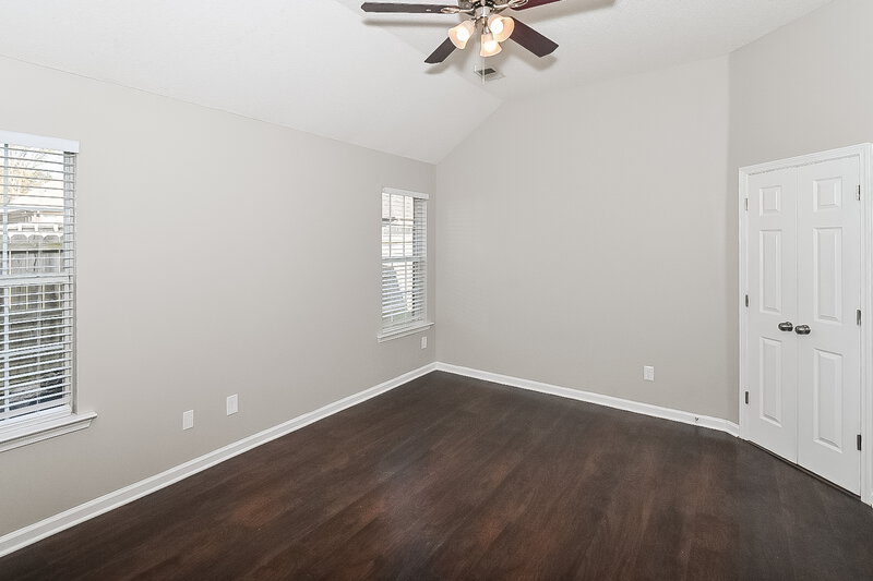 1,840/Mo, 340 E Oak Grove Rd Hernando, MS 38632 Main Bedroom View