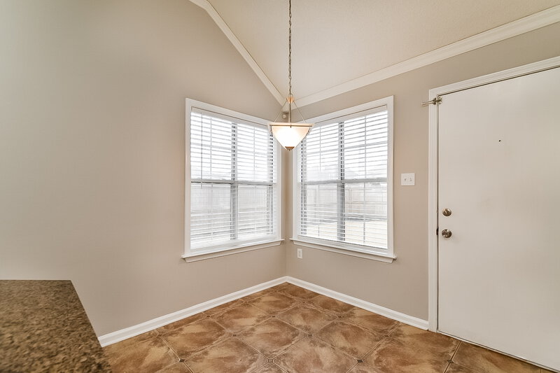 1,795/Mo, 755 N Sanga Rd Memphis, TN 38018 Breakfast Nook View