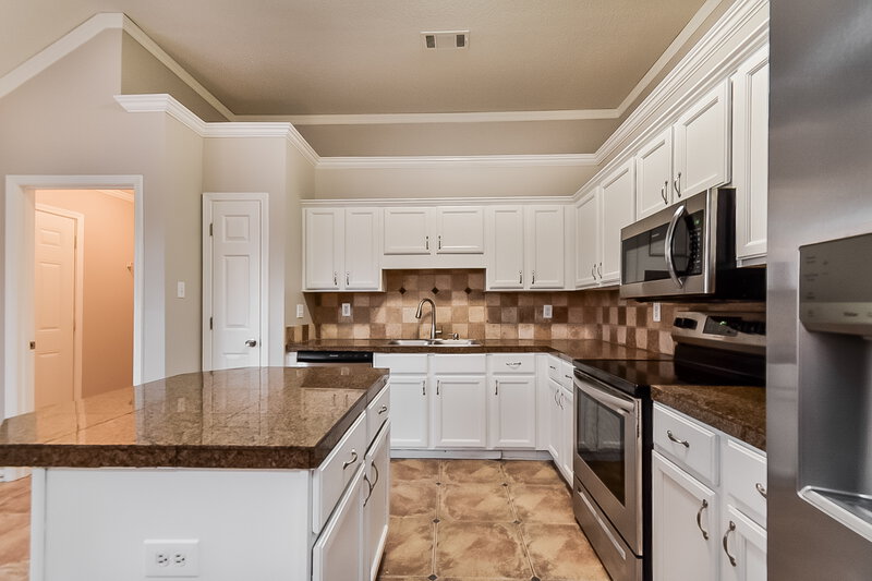 1,795/Mo, 755 N Sanga Rd Memphis, TN 38018 Kitchen View 2