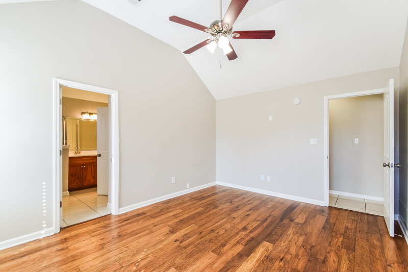 1,920/Mo, 4283 Ravenwood Park W Horn Lake, MS 38637 Main Bedroom View