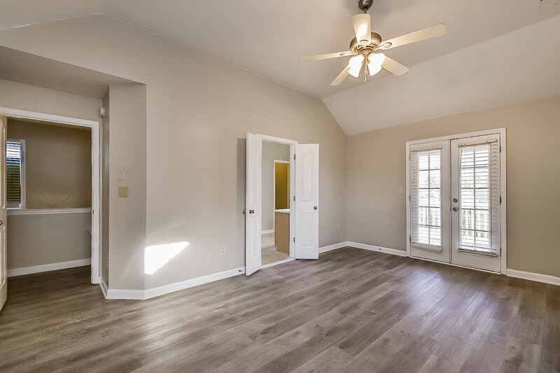 1,965/Mo, 8531 Griffin Park Dr Cordova, TN 38018 Main Bedroom View