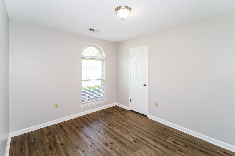 1,995/Mo, 6399 Yale Rd Bartlett, TN 38134 Bedroom View 2