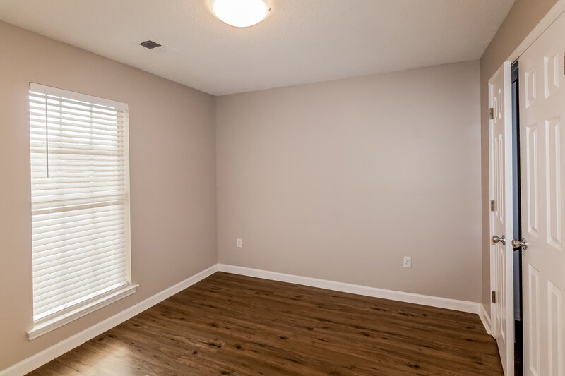 2,590/Mo, 4278 Edmonton St Horn Lake, MS 38637 Bedroom View 3