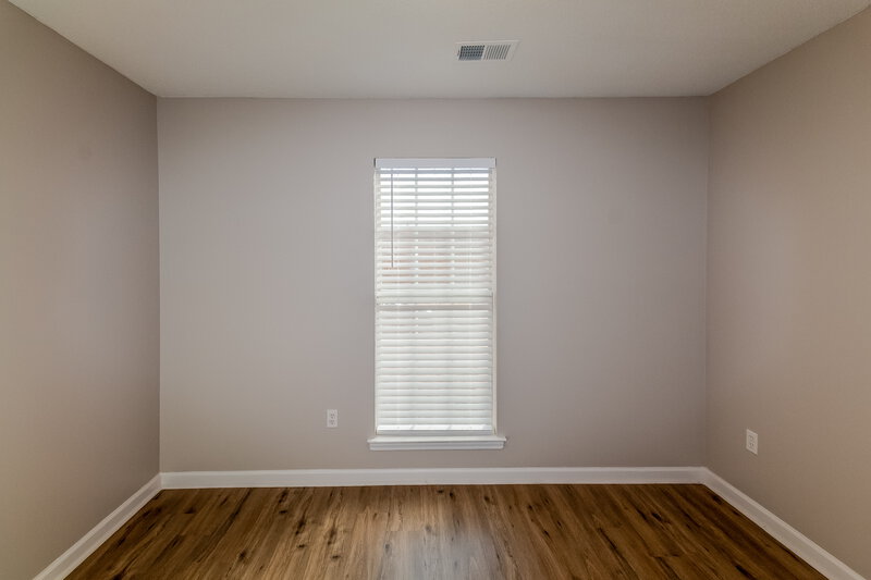 2,590/Mo, 4278 Edmonton St Horn Lake, MS 38637 Bedroom View 4