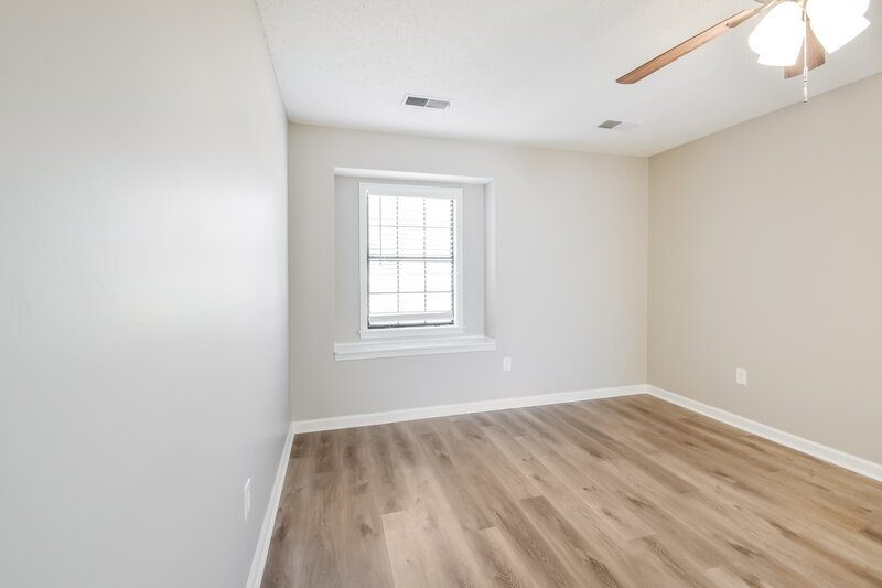 1,975/Mo, 938 Pheasant Hollow Dr Cordova, TN 38018 Bedroom View 2