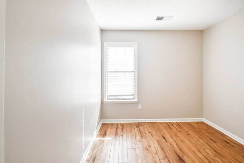 1,975/Mo, 938 Pheasant Hollow Dr Cordova, TN 38018 Bedroom View 3