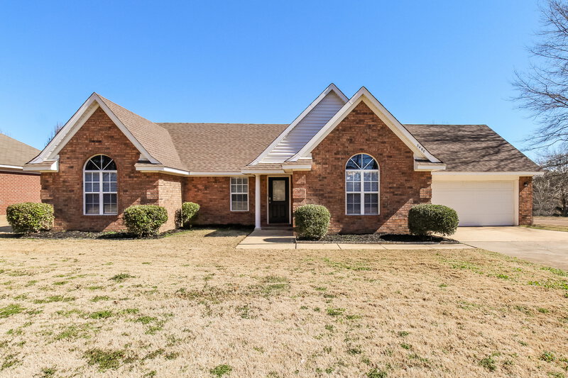 2,060/Mo, 3490 McIngvale Rd Hernando, MS 38632 Front View