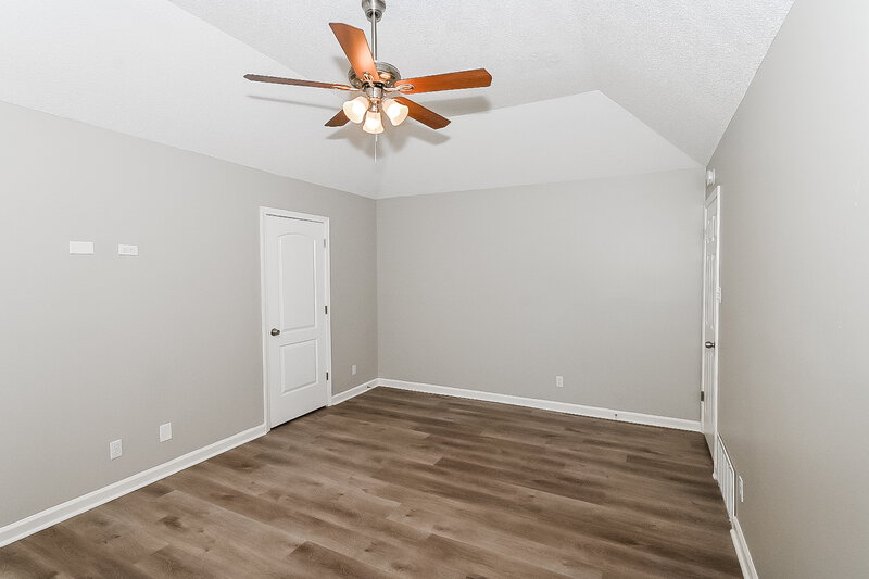 1,950/Mo, 9898 Sequoia Ln Olive Branch, MS 38654 Main Bedroom View 2