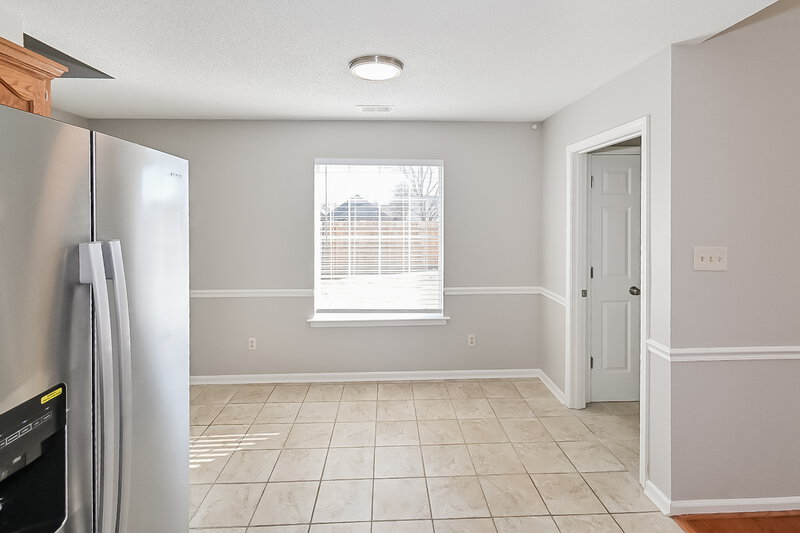 1,850/Mo, 7667 Fox Terrace Cv Olive Branch, MS 38654 Dining Room View